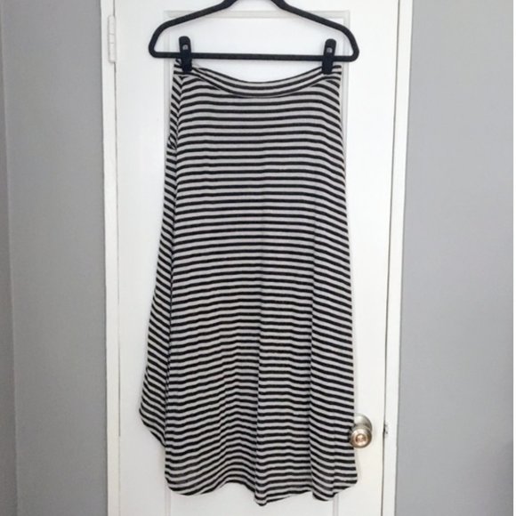 BCBGeneration Striped Asymmetrical High Low Skirt Black White S - Picture 2 of 5